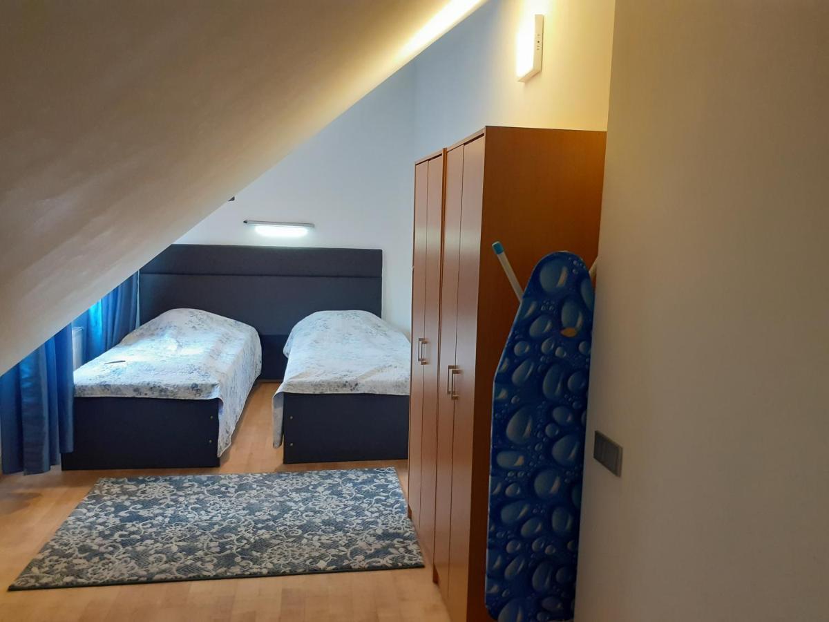 Loft Style Apartments In Kaunas Center Exteriör bild
